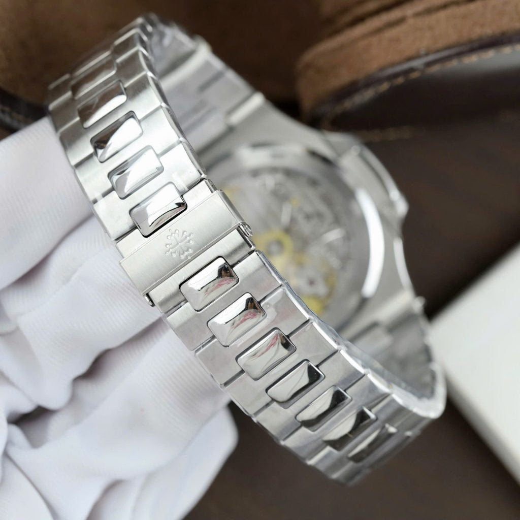 Patek Philippe Nautilus Super Clone Swiss Machine