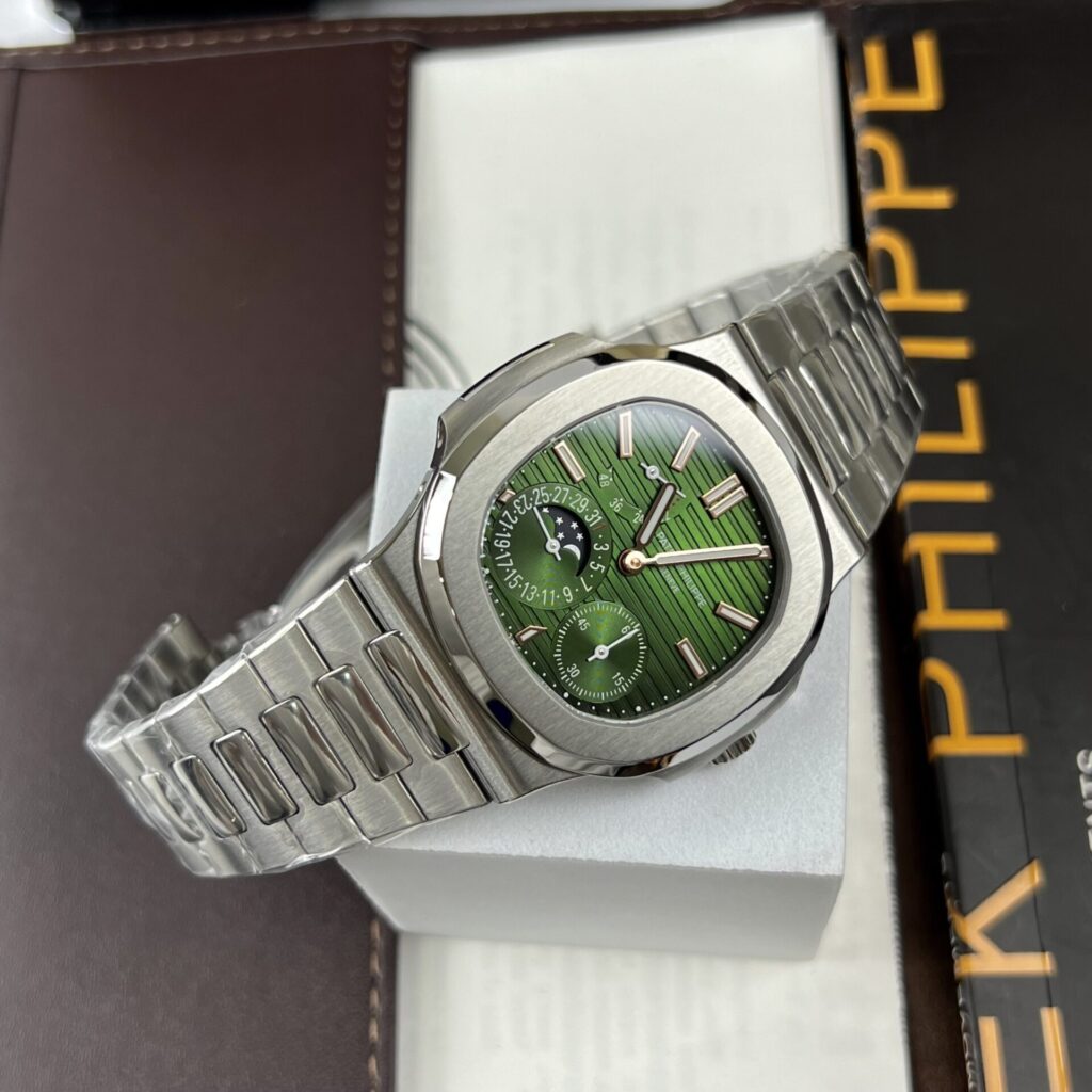Patek Philippe Nautilus Super Clone Swiss Machine