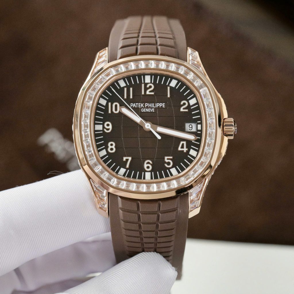 Patek Philippe Aquanaut Super Clone Swiss Machine