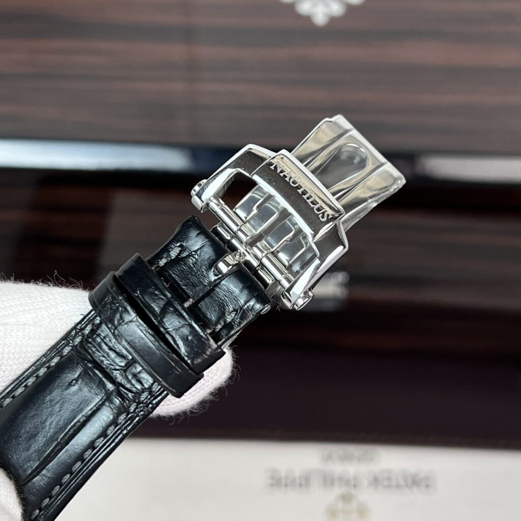 Patek Philippe Nautilus Super Clone Swiss Machine