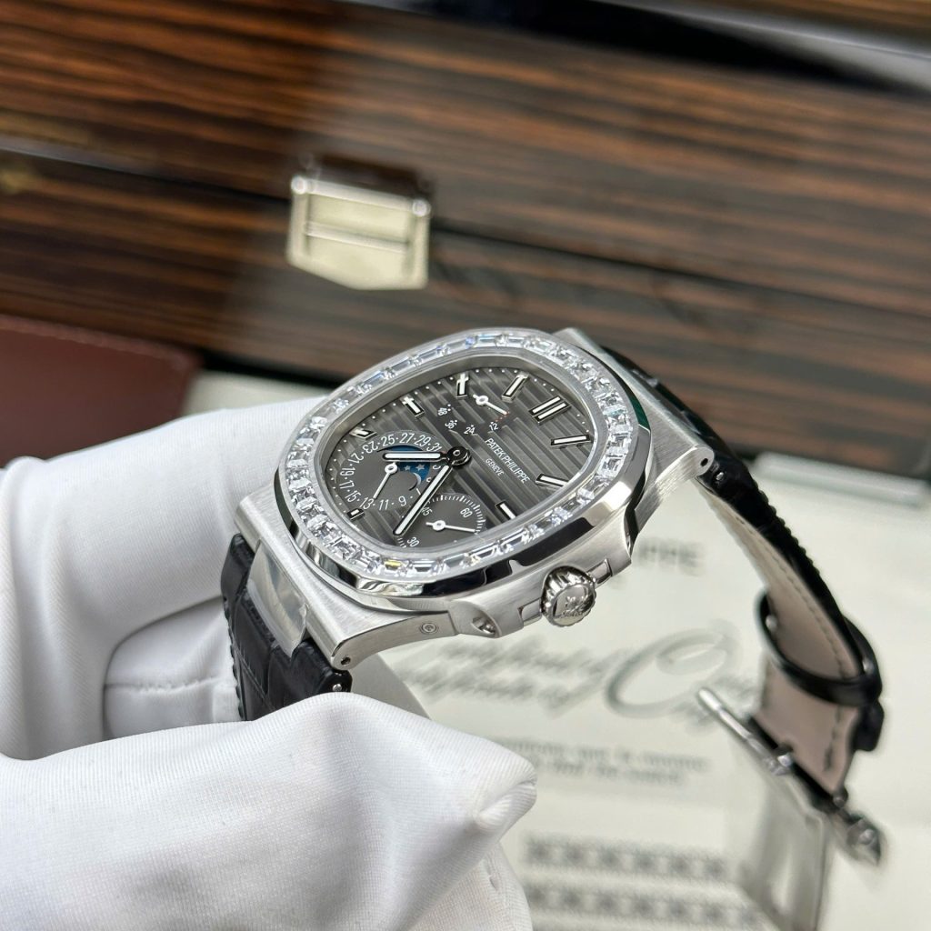 Patek Philippe Nautilus Super Clone Swiss Machine