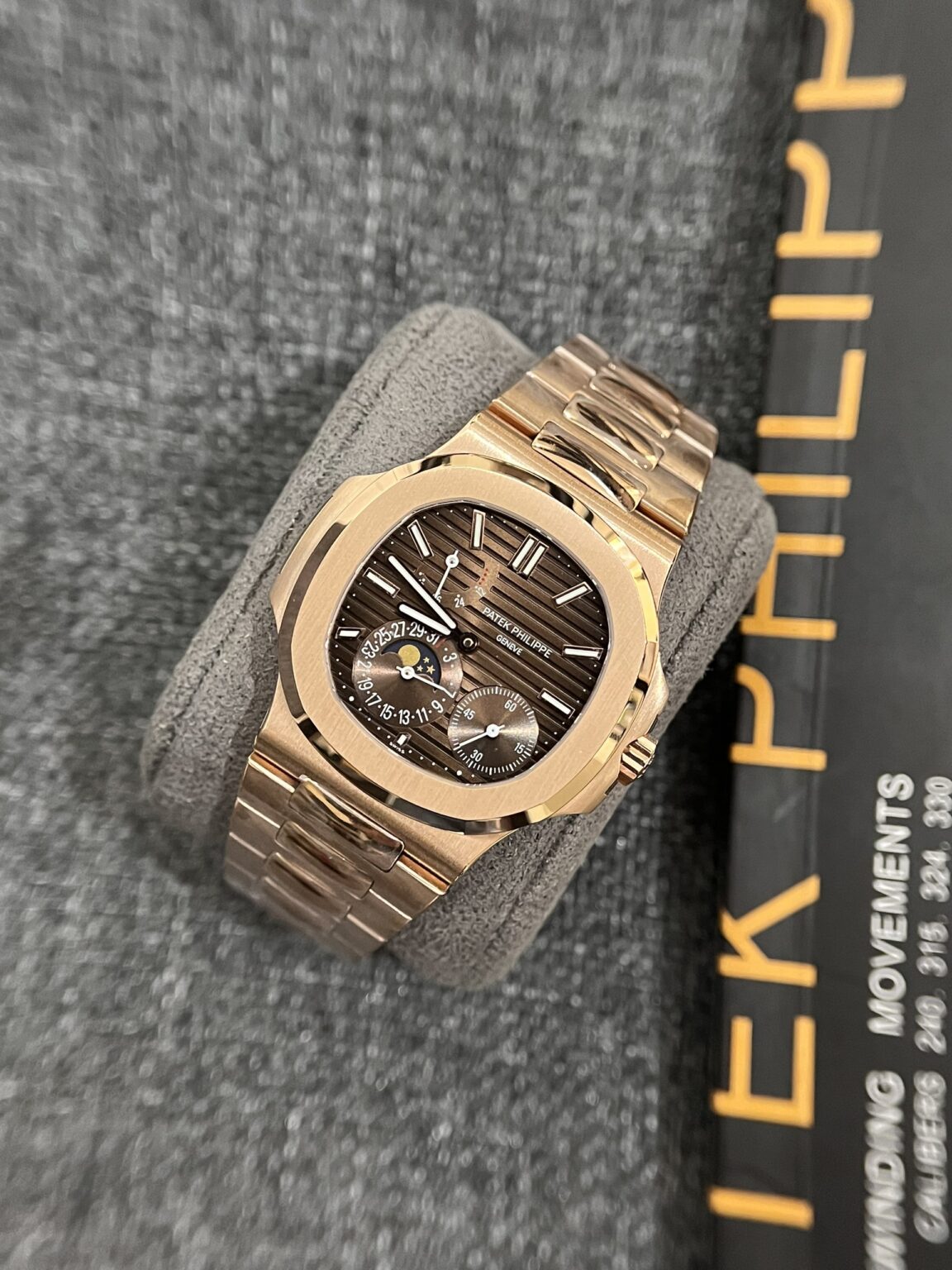 Patek Philippe Nautilus Super Clone Swiss Machine