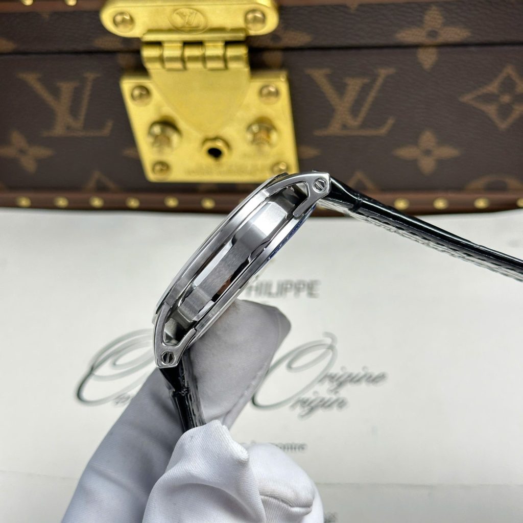 Audemars Piguet – Code 11.59 Super Clown Swiss Machine 41mm