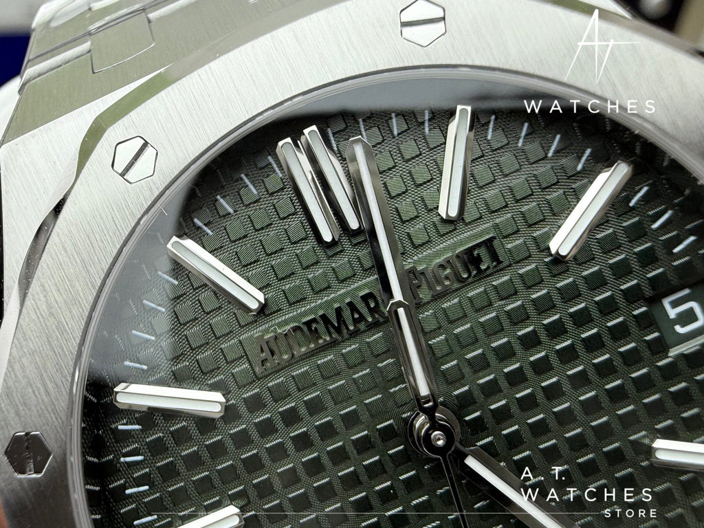 E8F68823 0409 4771 9043 97D4B3A759FD