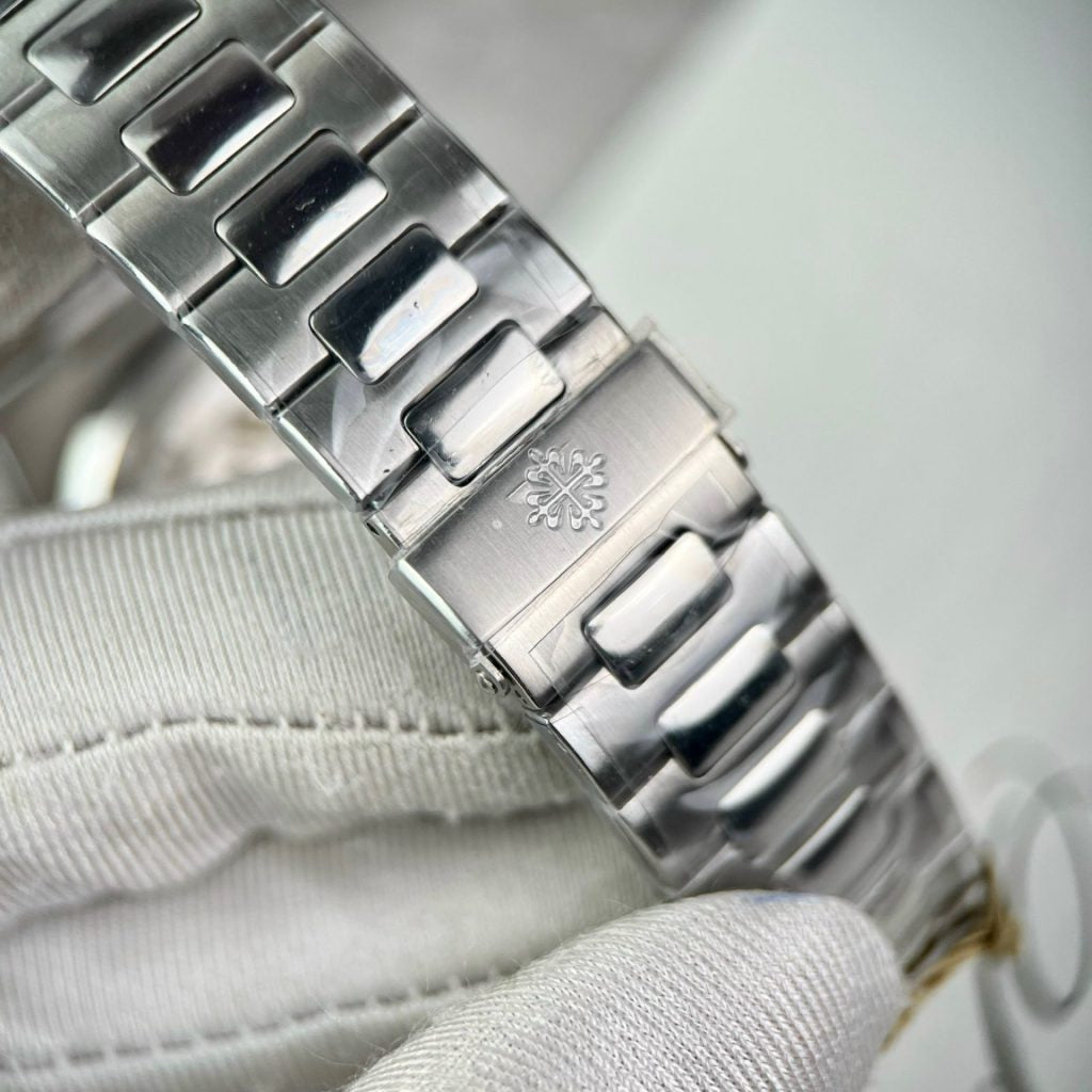 Patek Philippe Nautilus Super Clone Swiss Machine