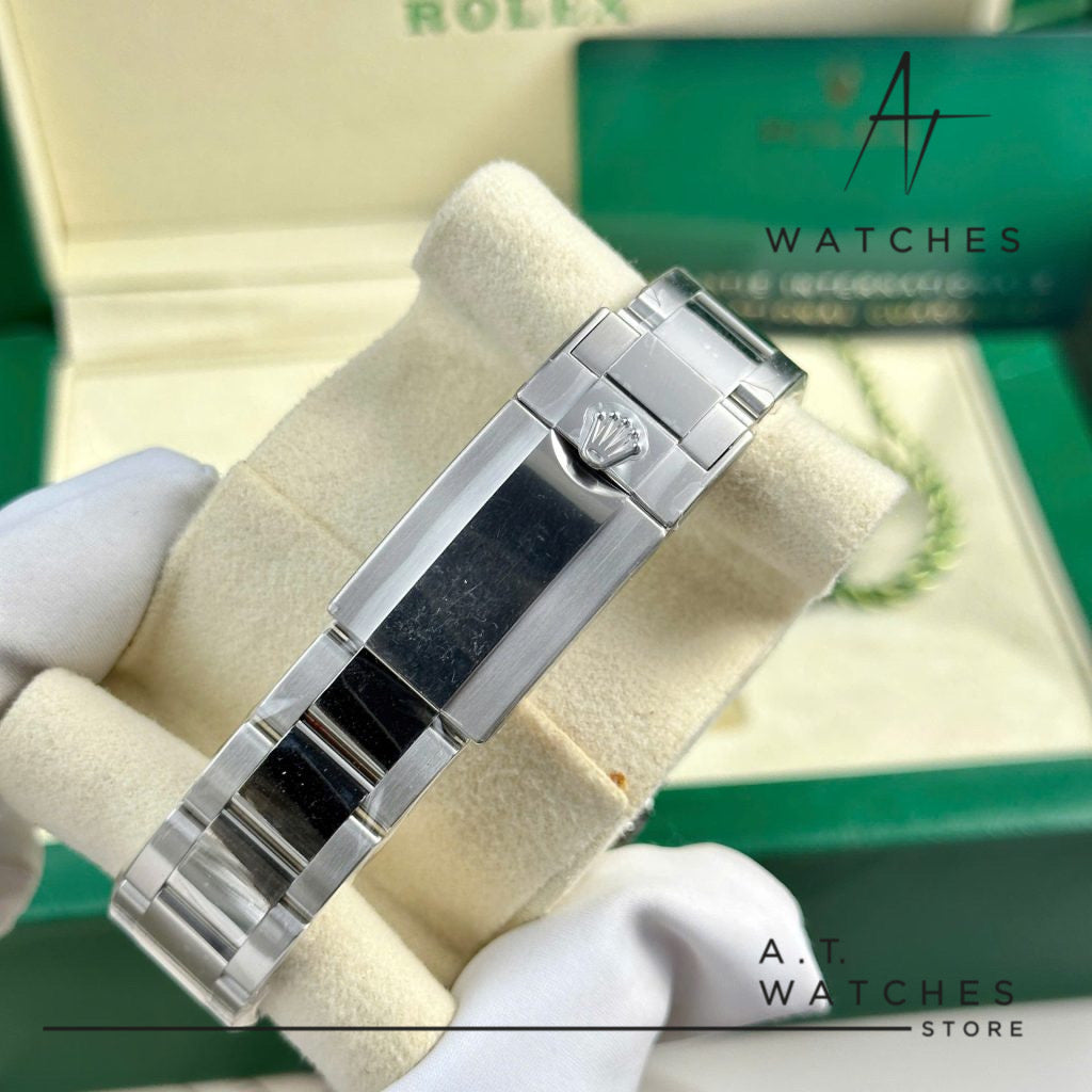 E95FC1C7 18AF 4DF0 B60D C1A1CDC2E7AE