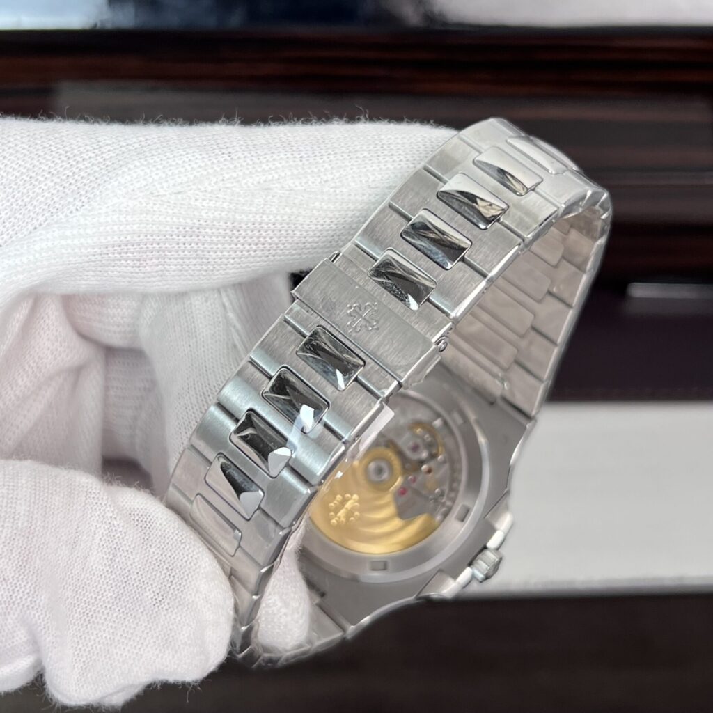 Patek Philippe Nautilus Super Clone Swiss Machine